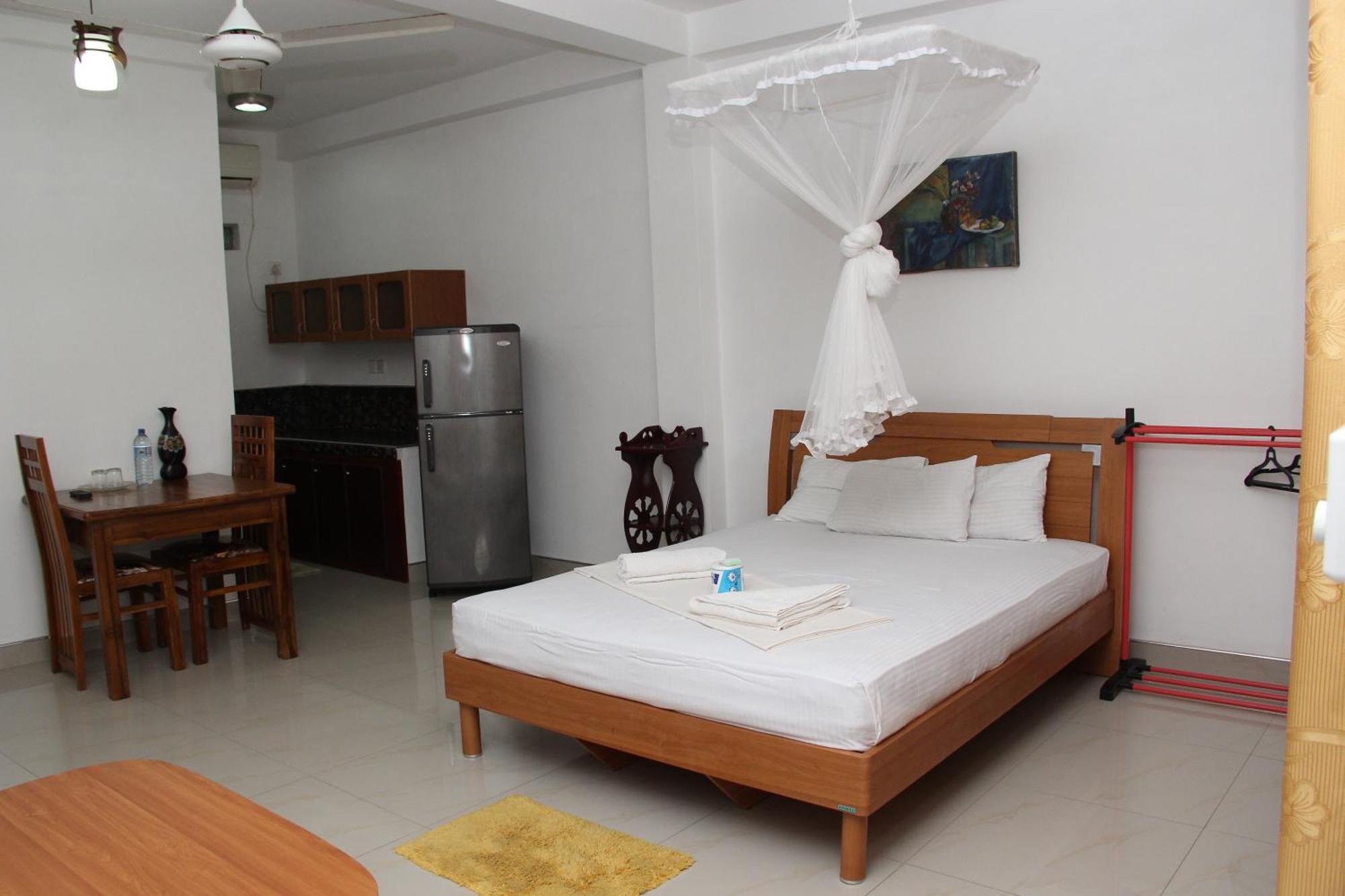 Shanith Guesthouse Negombo Cameră foto